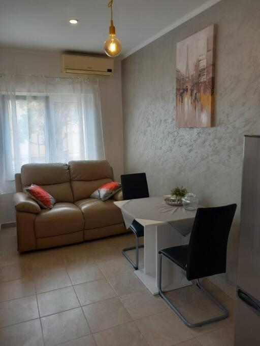 Apartmani Mira Zadar Eksteriør bilde